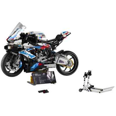 Конструктор LEGO Technic BMW M 1000 RR (42130) Вінниця