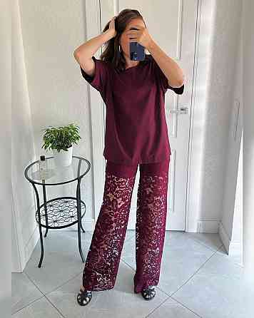 Женский романтичный и одновременно стильный костюм двойка: футболка и штаны софт + турецкий гипюр 54/58, Марсал Одесса