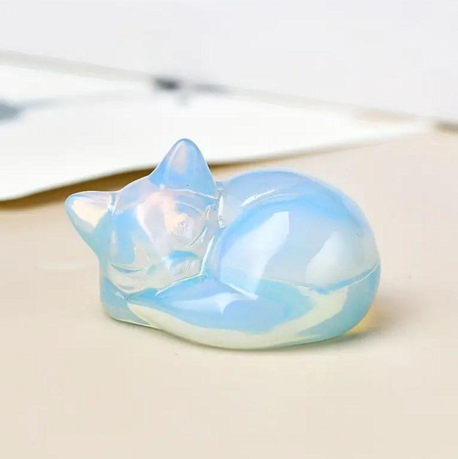 Фигурка спящего кота из натурального камня опала 40 мм. Каменная статуэтка кота опал Киев - изображение 1