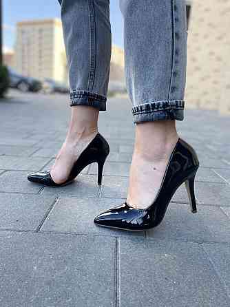 Seastar Туфлі жіночі SEASTAR чорні еко-лак висота підбору 9.5 см.(2406) Коломыя