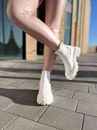 Черевики жіночі GREMMY білі натуральна шкіра зима 35р.-22.5см. 40р.-25.5см. (604/1) Коломыя