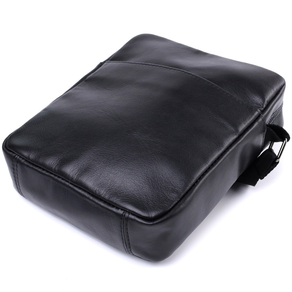 Сумка для чоловіків через плече із глянсової натуральної шкіри Shvigel 22849 Чорна Київ - фото 7