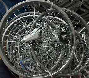 Обод велосипедный (в сборе) 26 (червячная втулка хром,усиленное под 3 спицу) заднее Мукачево