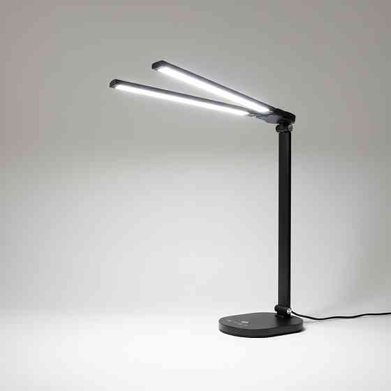 Светодиодная настольная лампа с USB и сенсорным управлением Киев