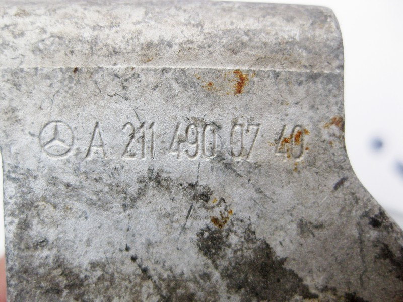 Mercedes-Benz  A2114900740 Кронштейн випускного колектора двигуна OM646 R4 2.2 cdi OM648 R6 3.2 C-Class W203 W204 CLC C203 E-Class W211 CLK C209 Одесса - изображение 3