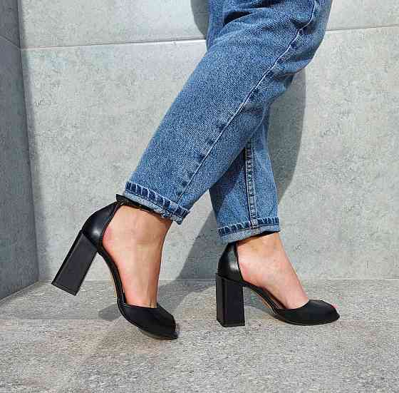 ARLEN Босоніжки жіночі ARLEN Бос-К-01 чорні (літо, шкіра натуральна) (3945) 37р.39р.40р. Коломыя