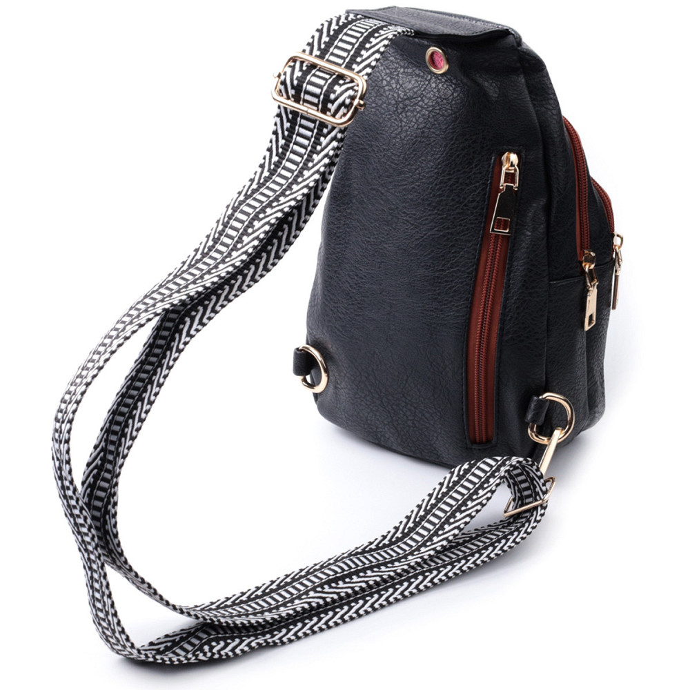 Зручна жіноча сумка через плече з отвором для навушників з екошкіри Vintage 22787 Чорний Київ - фото 2