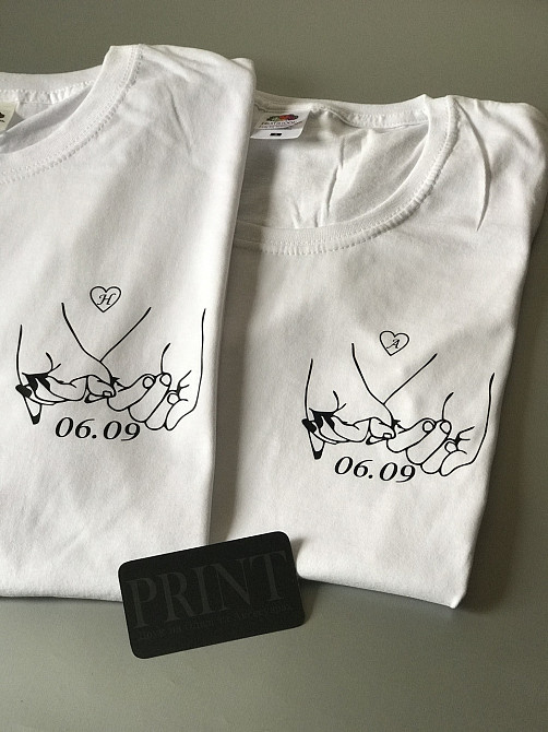 Парні футболки для хлопця та дівчини з датами вашої річниці та ініціативами Чернівці - фото 1