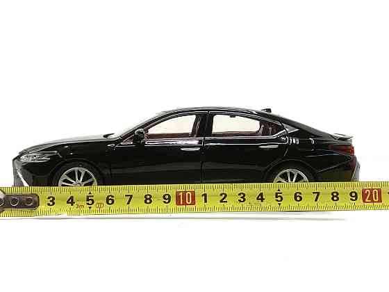 Машина Автосвіт Lexus ES інерційна відкриваються двері капот багажник 21см Чорний (AP-2030) Чернігів