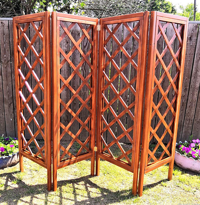 Деревянная ширма 