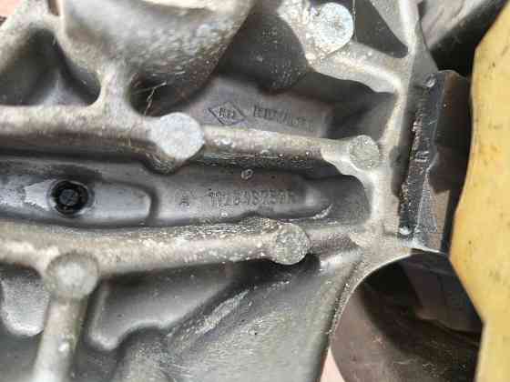 Подушка двигуна Renault Kangoo 1.5 dci 2008-2021 (112848753R) Ковель