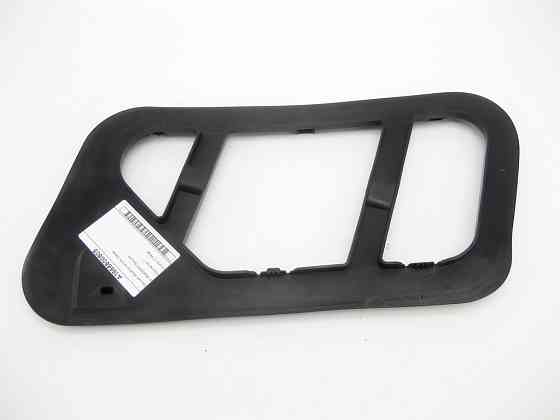 Mercedes-Benz  A1668800805 Кришка решітки капота права ML/GLE W166 GLE Coupe C292 GL/GLS X166 Одеса