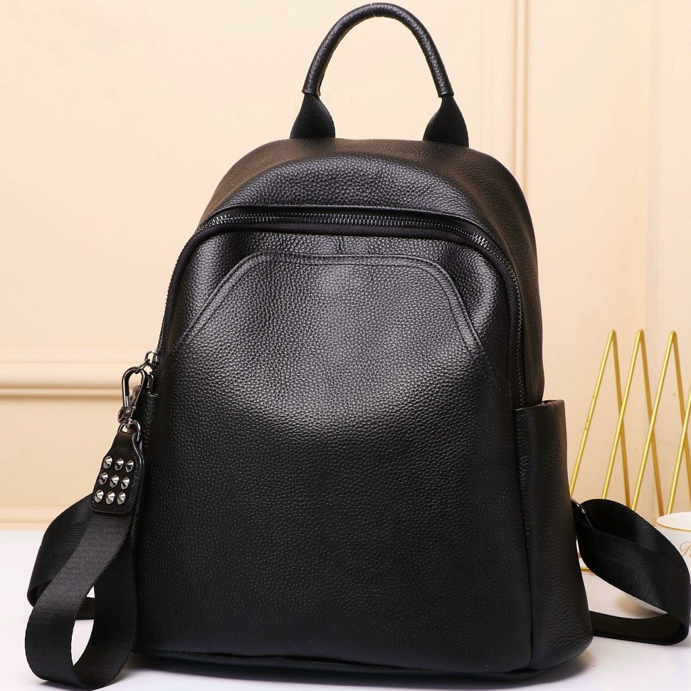 Женский кожаный рюкзак городского типа 23х30х13, сумка на спину под мат, черная Киев - изображение 2