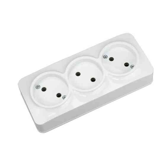 Розетка накладная 3-а 16А 250V IP20 біла Харків