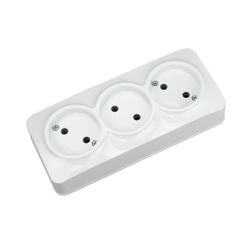Розетка накладная 3-а 16А 250V IP20 біла Харків - фото 1