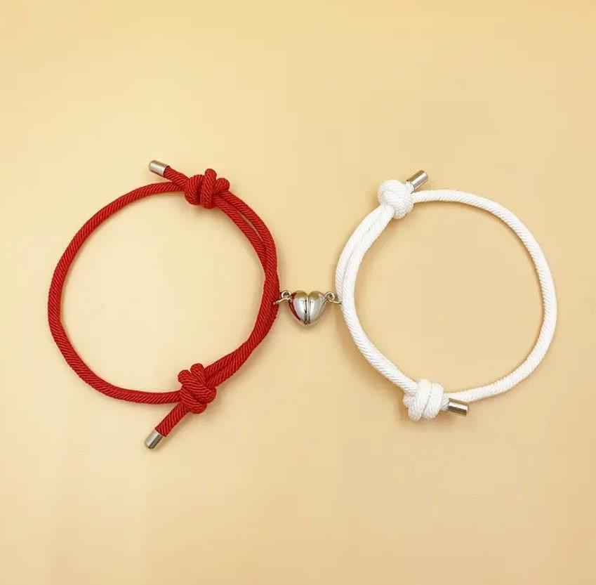 Парные браслеты с магнитной застёжкой в форме сердца (красный + белый) Киев - изображение 2