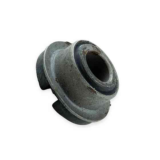 Сайлентблок передньої підвіски 2108-2115, 1117-1119, 2170-2172, 2190 (ромашки) 383967 важелів Мукачево