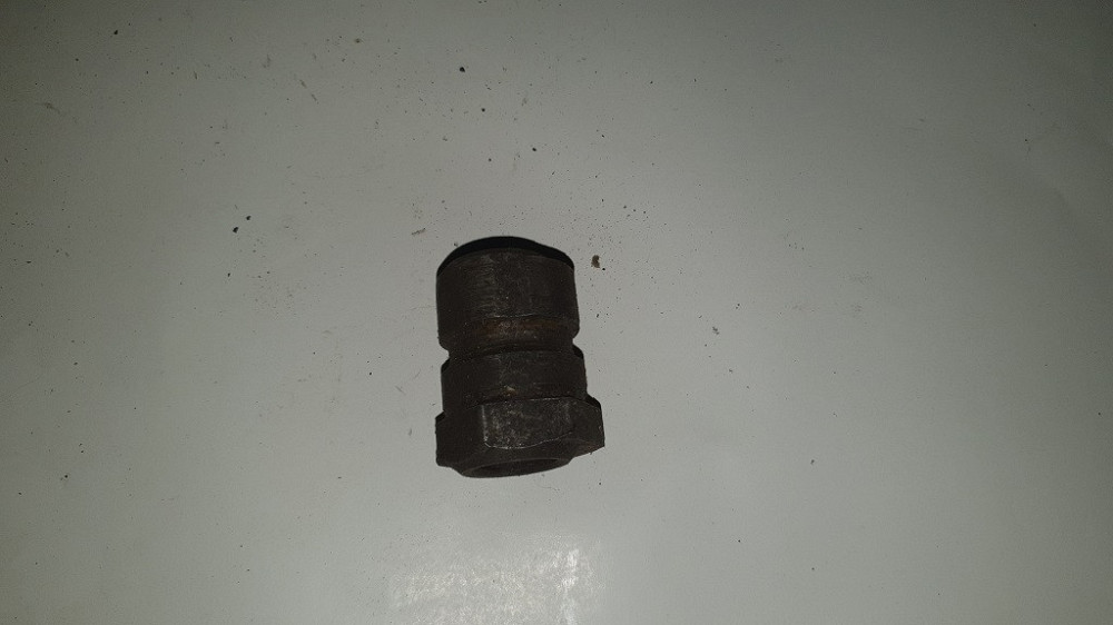 Втулка резьбовая эксцентриковая ГАЗ-21. Харьков - изображение 1