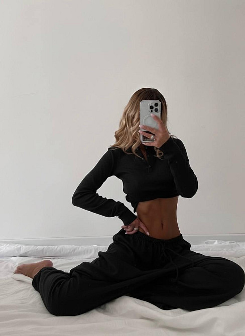 Женский стильный легкий костюм из плотного рубчика Черный, 44/46 Одесса - изображение 1