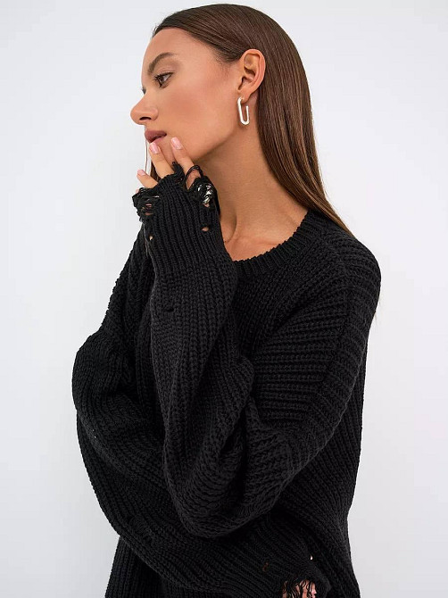 Жіноча затишна тепла сукня вільного силуету з рваним ефектом машинне в'язання Чорний Одеса - фото 8