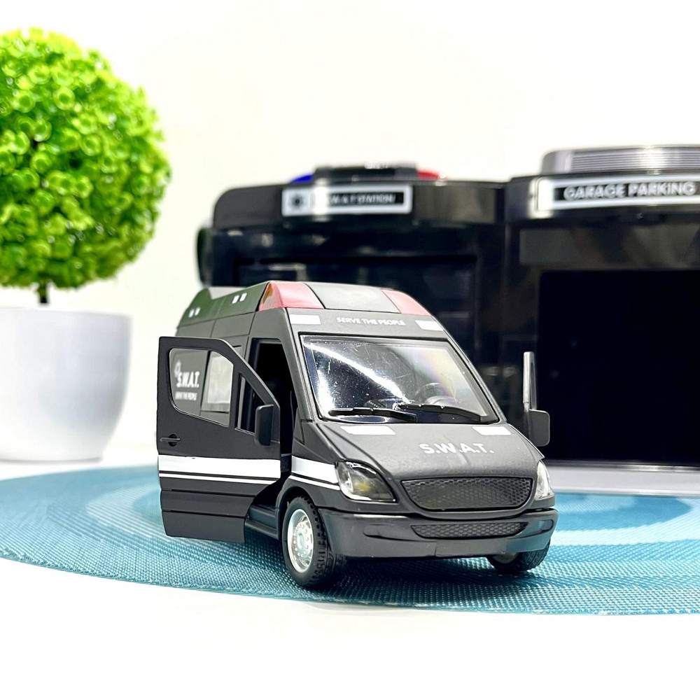 Ігровий набір Chengmei Toys Гараж з машинкою Швидка допомога зі світловими та звуковими ефектами (CLM-557) Чернигов - изображение 2