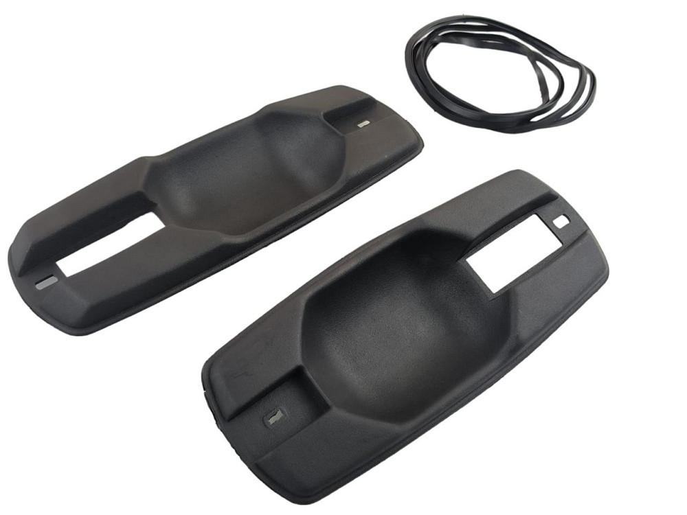 Накладка ручку 2108, 2109, 21099 открытая лыжа с резинками (к-кт 2шт) на Мукачево - изображение 1