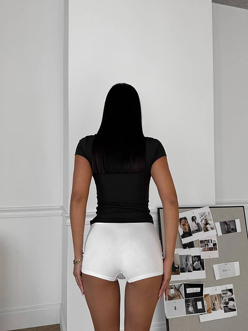 Жіночі базові еластичні шорти з якісної віскози Одеса - фото 2