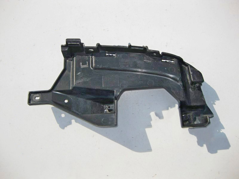 Mercedes-Benz  A2228850014 Утримувач лівої фальш насадки випускної труби на задньому бампері S-Class W222 Одесса - изображение 2