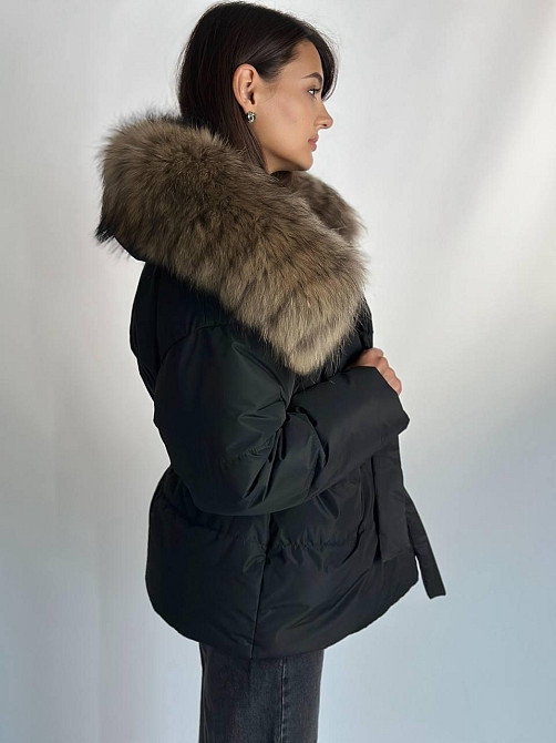Женский зимний черный пуховик Aria Raccoon с натуральным мехом енота 48 Харьков - изображение 5