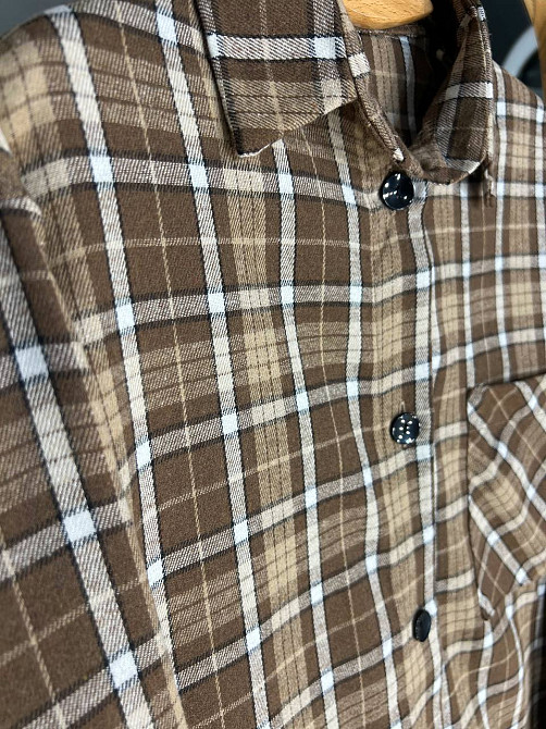 Сорочка жіноча Ariadna 2433 оверсайз подовжена картата тонка фланель в клітинку на гудзиках one size, світло-коричневий, one size Київ - фото 12