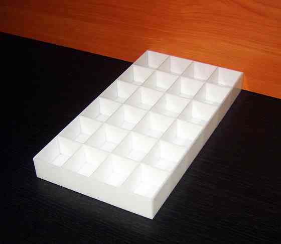 Короб EKOSTAR 24 клітинки 40х50х30 для кілець молочн Київ