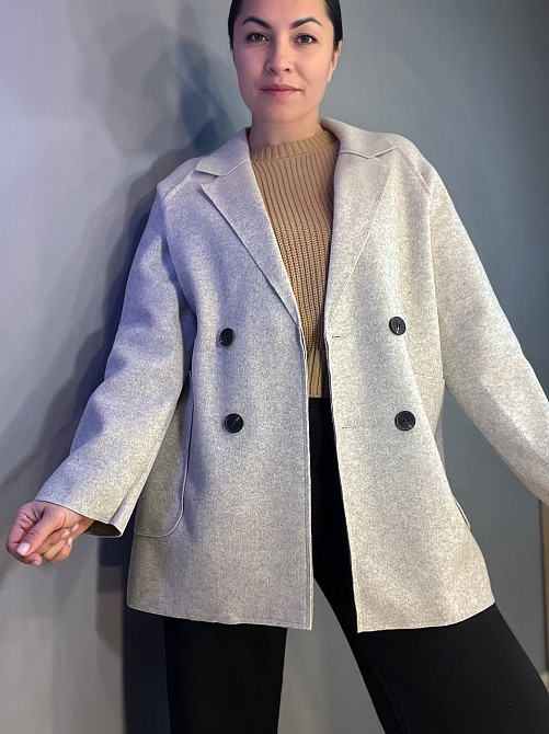 Жакет женский LADY YEP 2057 оверсайз удлиненный с карманами бежевый, бежевый, one size Киев - изображение 1