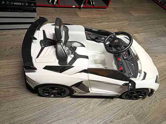 Дитячий електромобіль Lamborghini Aventador (товар вживаний) Луцьк