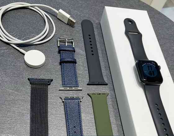 Смарт-Часи Apple Watch SE 40 mm Space Gray Aluminum Київ