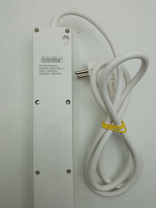 Мережевий подовжувач на 5 розеток + 2 USB (товар вживаний) Луцк - изображение 2