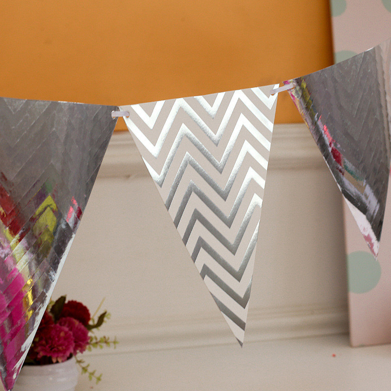 Гирлянда треугольники на праздник 4 м 18 на 13 см серебристый Киев - изображение 7