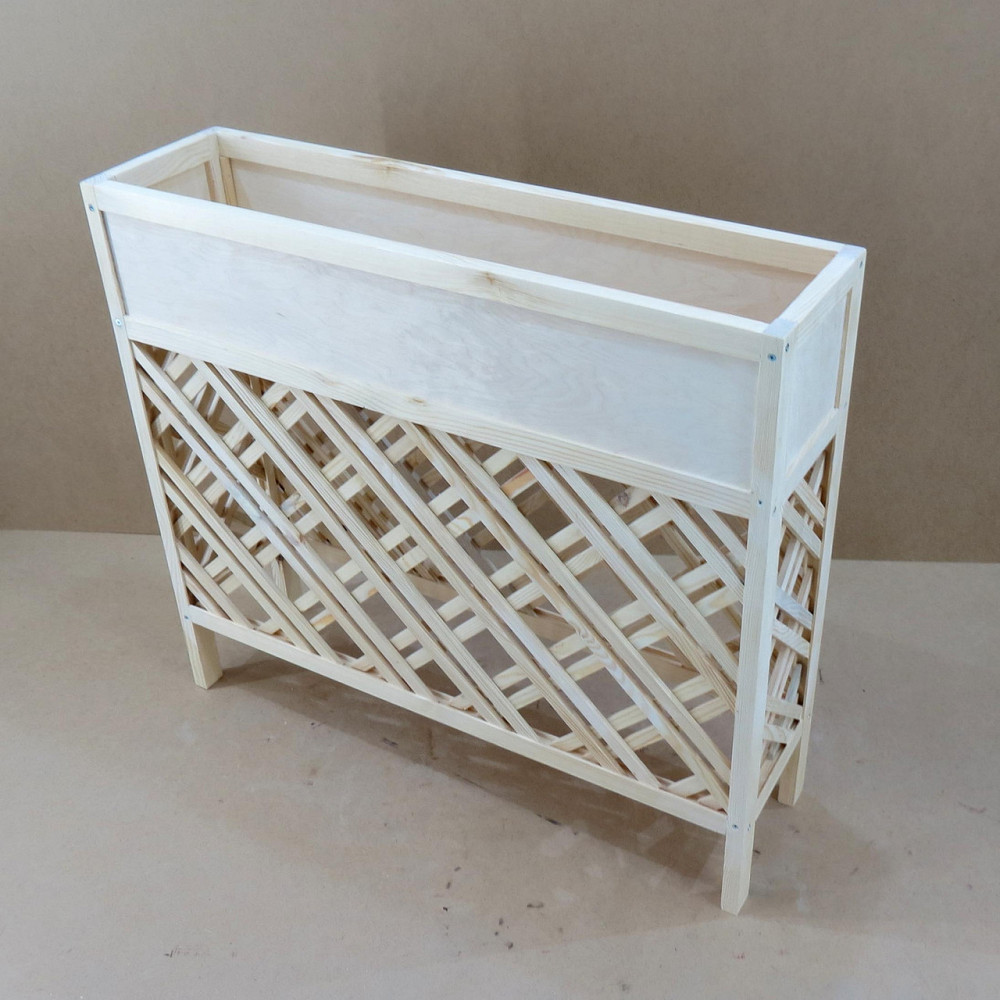 Кашпо на стойке 