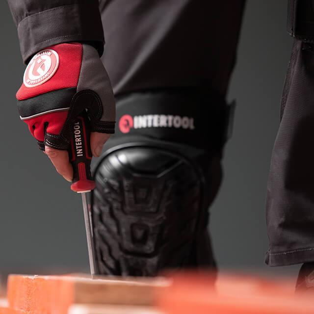 Наколінники захисні, накладки протиковзкі з ПВХ, тканина 600D, гелеві подушки, неопренові ремені INTERTOOL SP-0054 Київ - фото 8