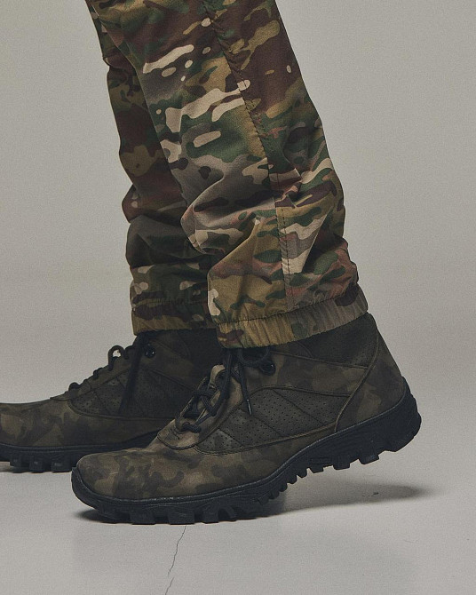 Військовий чоловічий демісезонний мультикамний костюм з липучками для шевронів і капюшоном Львів - фото 2