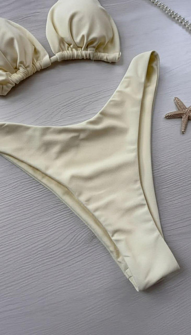 Женский стильный трендовый купальник из плотного микродайвинг Молочный, 46 Одесса - изображение 1