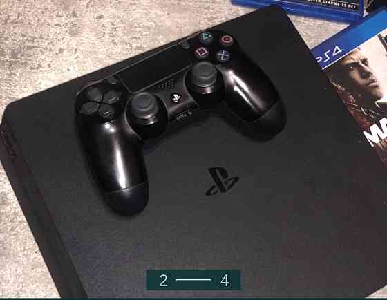 Приставка SONY PlayStation 4 идеальное состояние. Киев