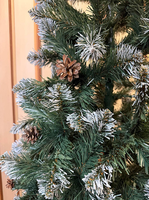 Искусственная елка с инеем и шишками ПВХ пленка 3 Одесса - изображение 2