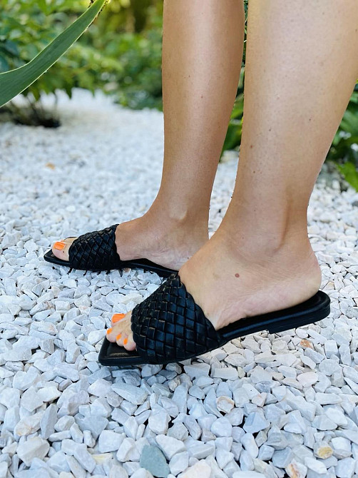 Seastar Модні шльопанці жіночі зі штучної шкіри чорні на низькому ходу SEASTAR T375P р. 36-41 Коломия - фото 9