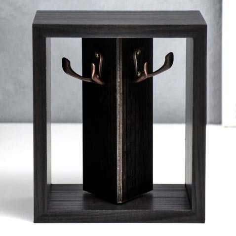 Ключница деревянная 