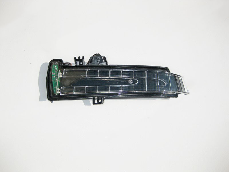 Mercedes-Benz  A2129067401 Новий повторювач повороту в ліве дзеркало E-Class W212 C-Class W204 S-Class W221 CL C216 CLS C218 CLA C117 Одесса - изображение 1