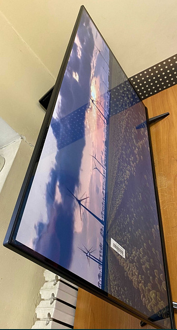 Распродажа ! Телевизор Samsung 4K, Smart TV 45