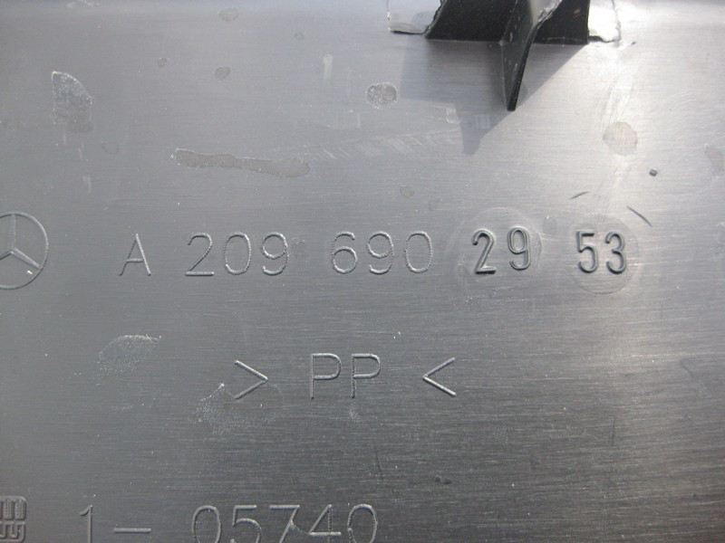 Mercedes-Benz  A2096943325 7C45 Накладка отвору багажника нижня CLK C209 Одеса - фото 3