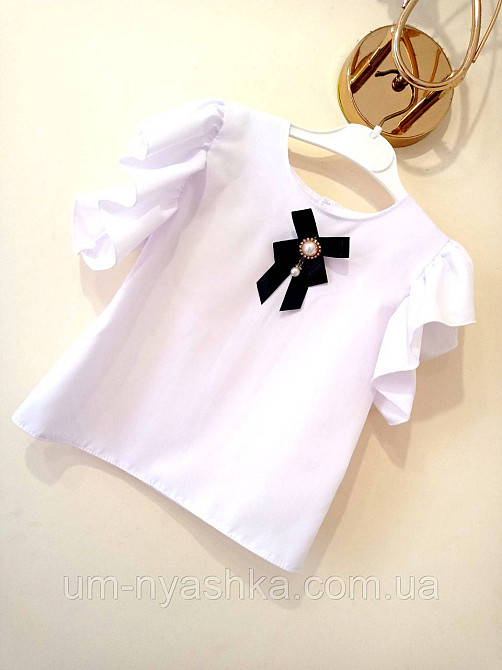 Шкільна блузка короткий рукав з брошкою на 116-140 Кривий Ріг - фото 1