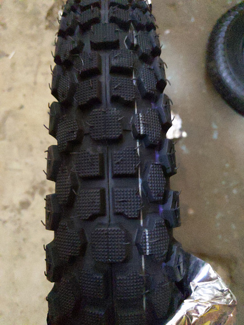 Шина мотоцикл  3,50 -18 TT (-SYN ШИПОВКА, камерная) Мукачево - изображение 1