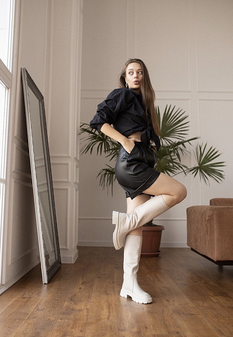 Olli Шкіряні чоботи жіночі зимові на низькому ходу бежеві на хутрі теплі C-1-10203 р. 37-39 Коломия - фото 1